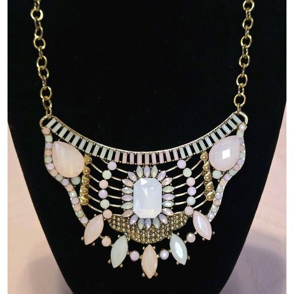 Iridescent Faux Opals Pastel Amozanite Beads Bib Style Necklace Gold Tone Bold - Picture 2 of 10